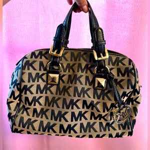 Michael Kors purse
